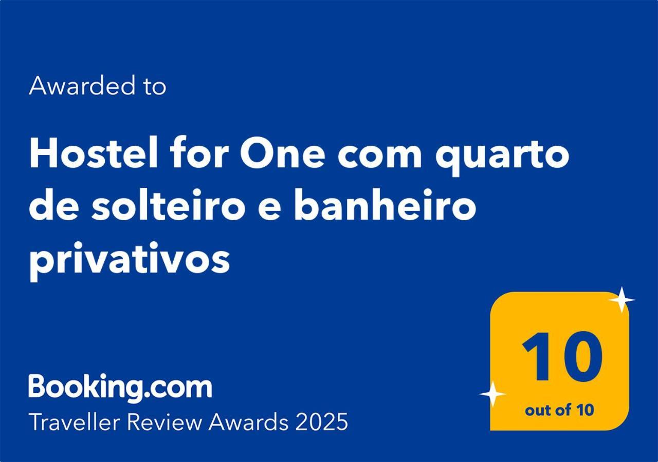 Hostel For One Com Quarto De Solteiro E Banheiro Privativos Віторія Екстер'єр фото